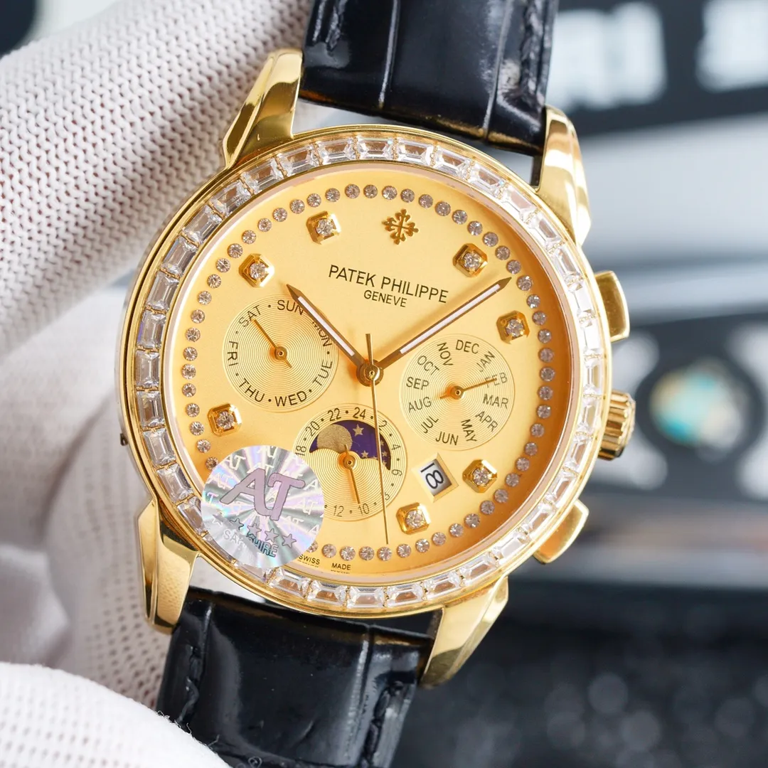 Patek Philippe Complex Series Six-Hand Men's Watch [Love] Hot Style [Love] Multifunctional Watch! 1⃣️ Equipped with an original imported 9100 week and month moon phase kinetic energy function movement mechanical watch! 2⃣️The classic exclusive inner shadow light tiles are used as scales on the dial to further show the luxurious temperament of this watch [呲呲] 3⃣️The belt is made of imported square scale cowhide strap! 4⃣️The watch mirror adopts double sapphire mirror! 5⃣️See-through bottom cover! 6⃣️Diameter 42mm, thickness 11mm! The watch function integrates day/month/date/moon/sun and other functions into one, making it the true standard of the best men’s business watch! A representative work of high-end watches! Produced with honor, the reputation of being distinguished is reflected in the details, which reveal the nobility of men, excellent taste, great craftsmanship and grandeur that is comparable to the original products! The appearance and appearance are the same and unique! Welcome to reprint!
